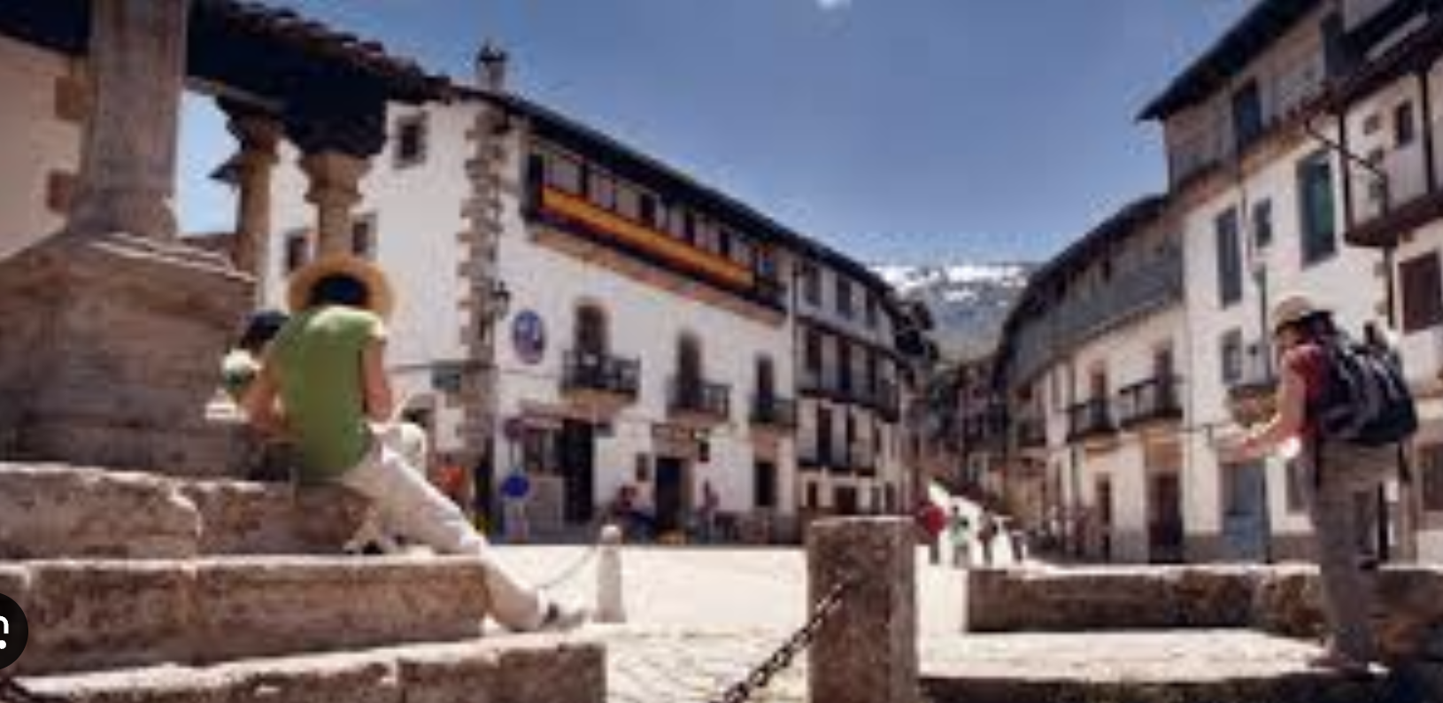 Candelario con Vehiculo vivienda, en territorio Salmantino ( Salamanca)